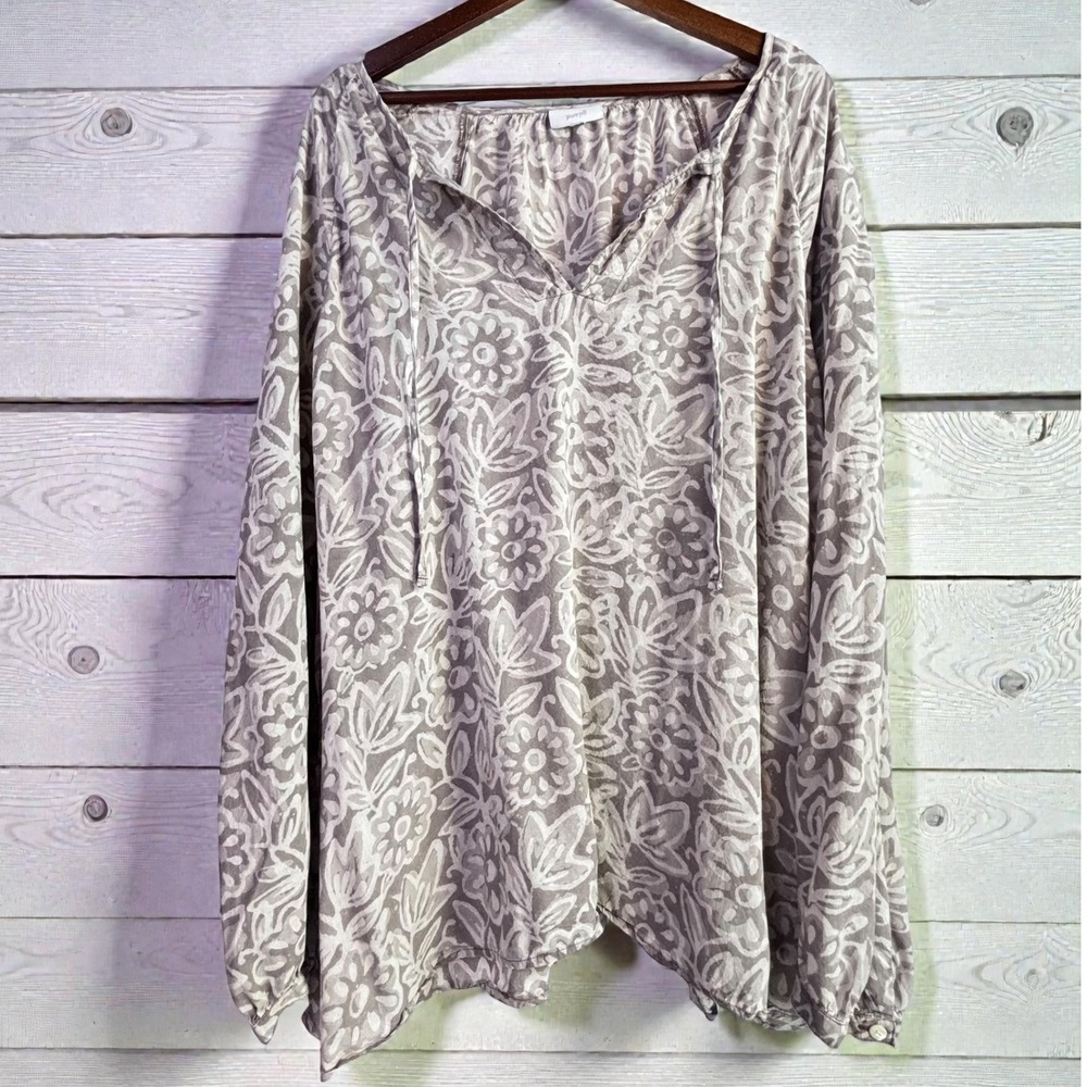 Pure Jill Tunic Top 4X Grey White Floral Modal/Rayon Boho Peasant Batik Neutral